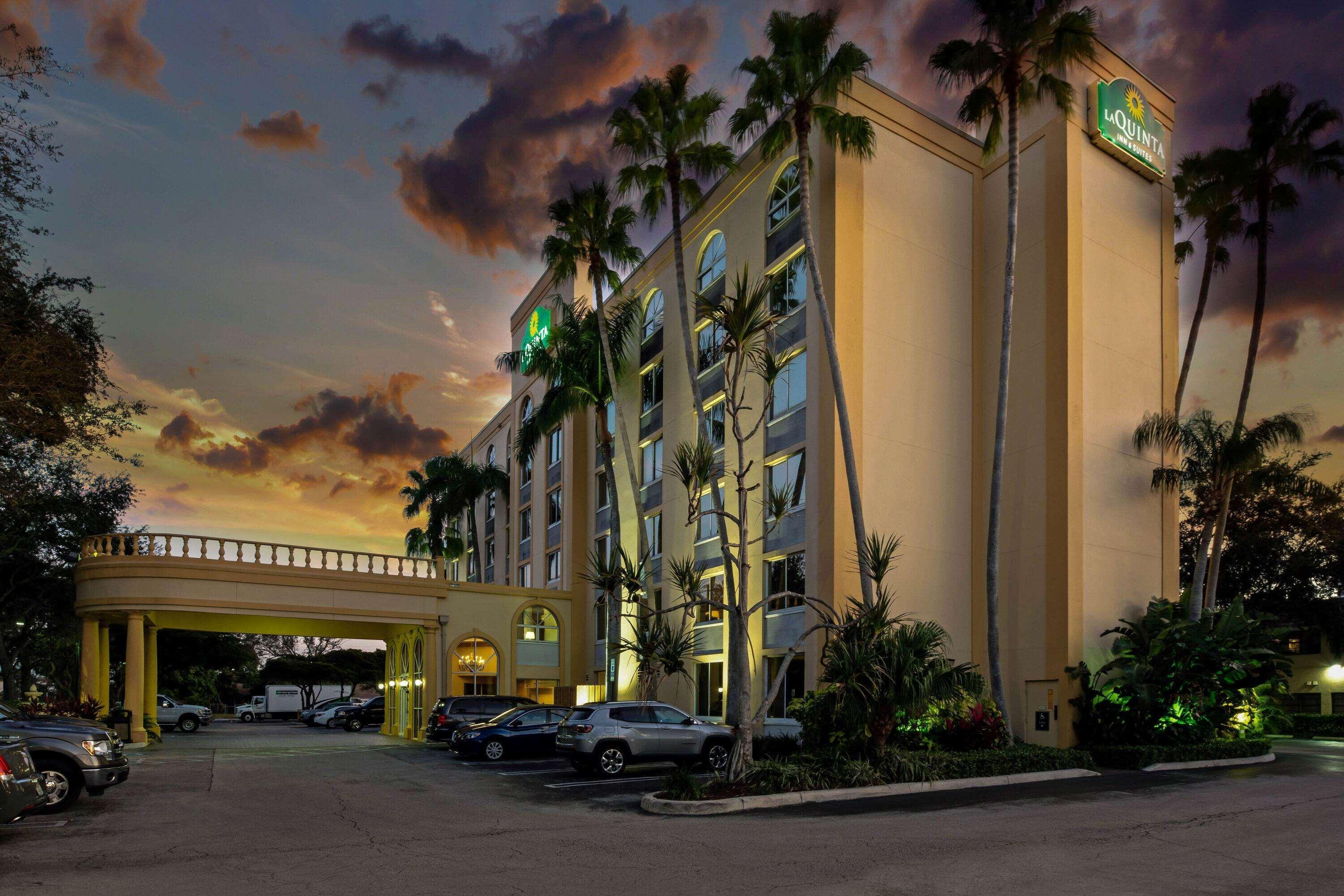 La Quinta By Wyndham West Palm Beach Airport Exteriör bild