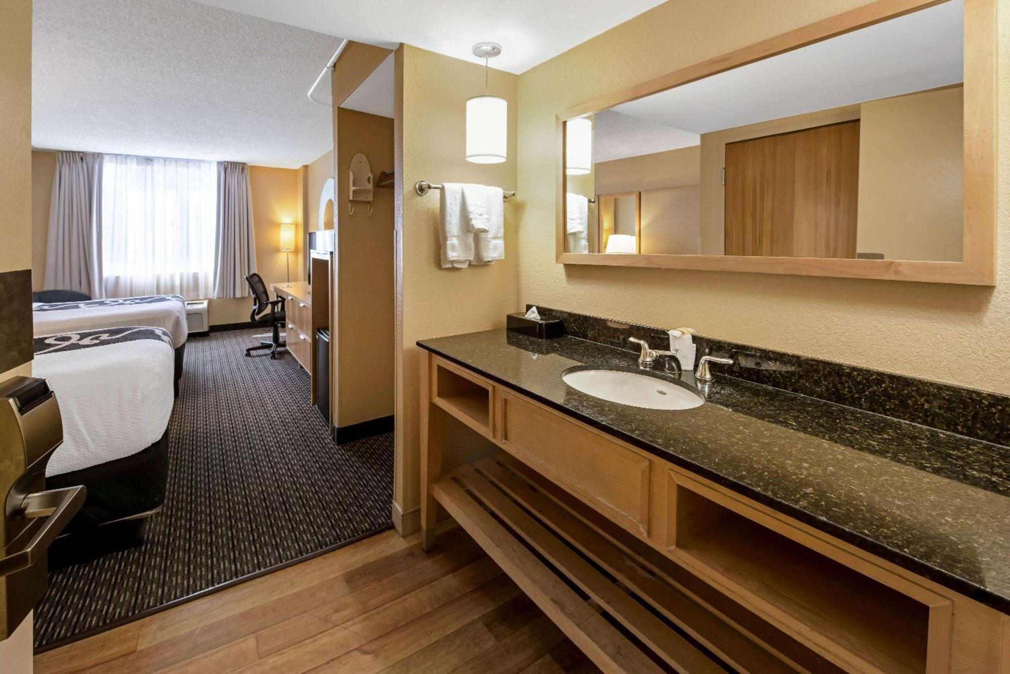 La Quinta By Wyndham West Palm Beach Airport Exteriör bild