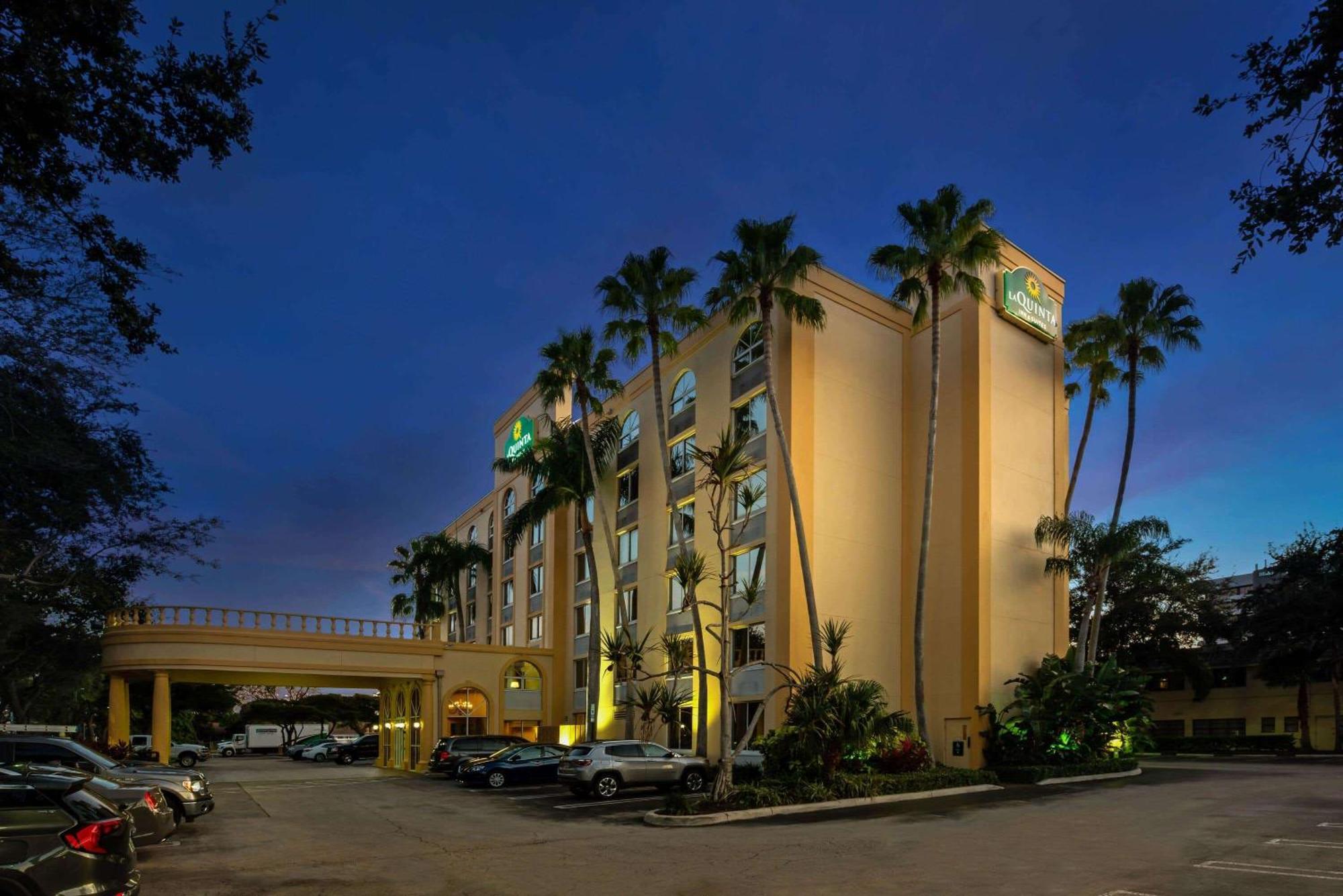 La Quinta By Wyndham West Palm Beach Airport Exteriör bild